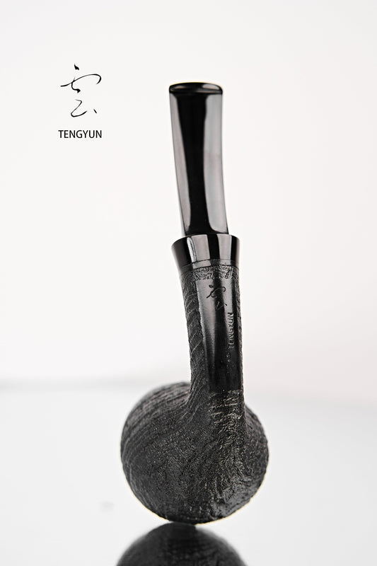 HE. Shadowspire Sandblast Pipe - HEMD